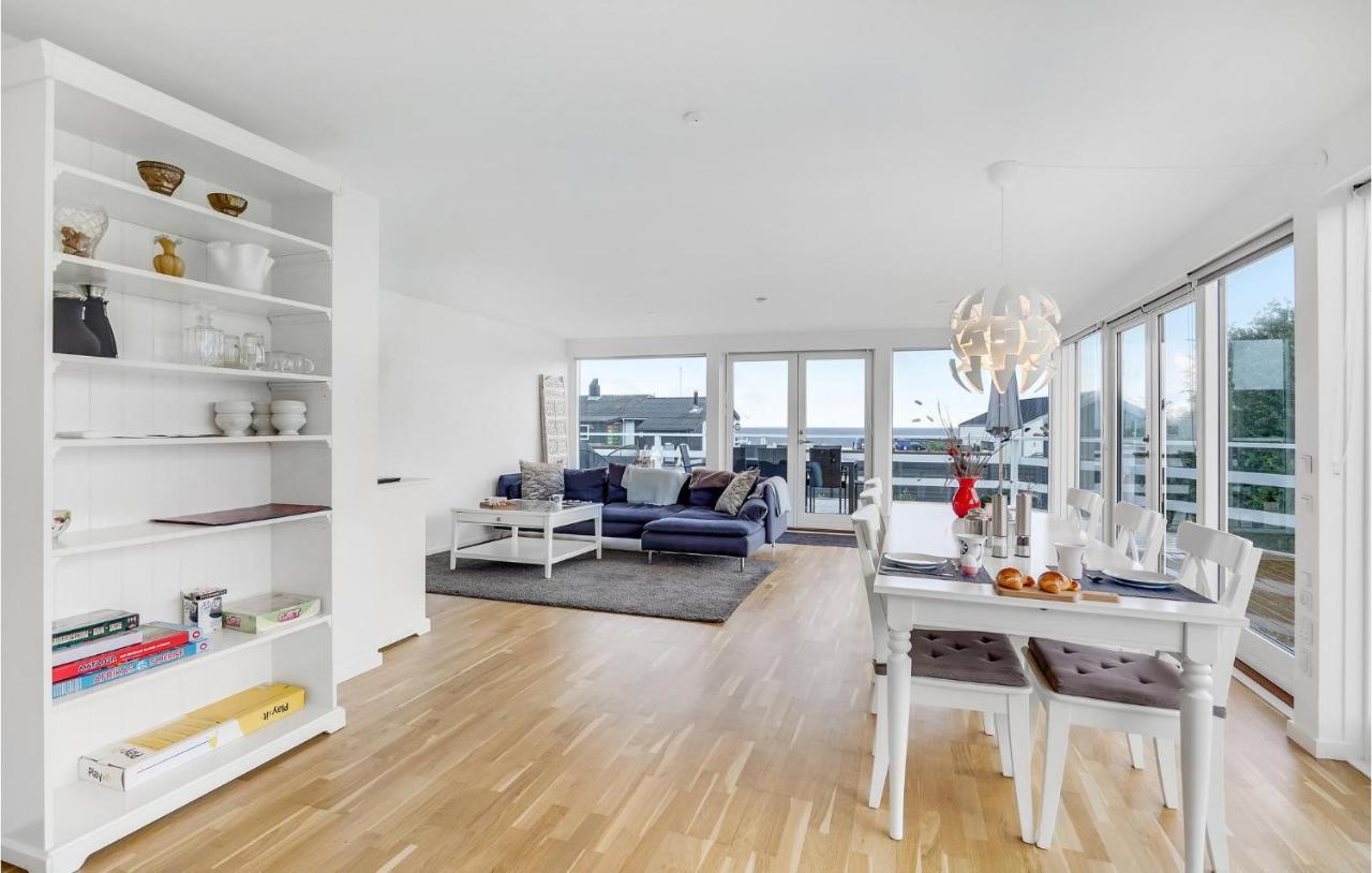 2 Bedroom Stunning Home In Strøby Ladeplads Exteriör bild